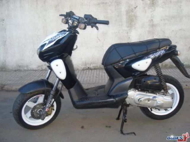 yamaha stunt bike price